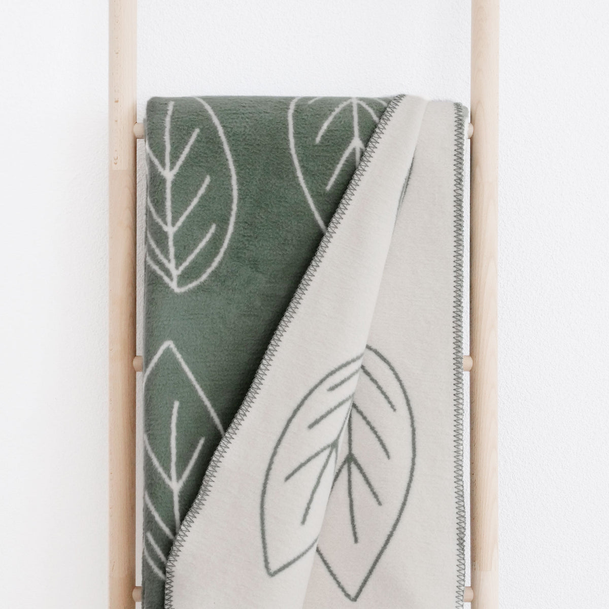 BENTE - Salbeigrün und Natur