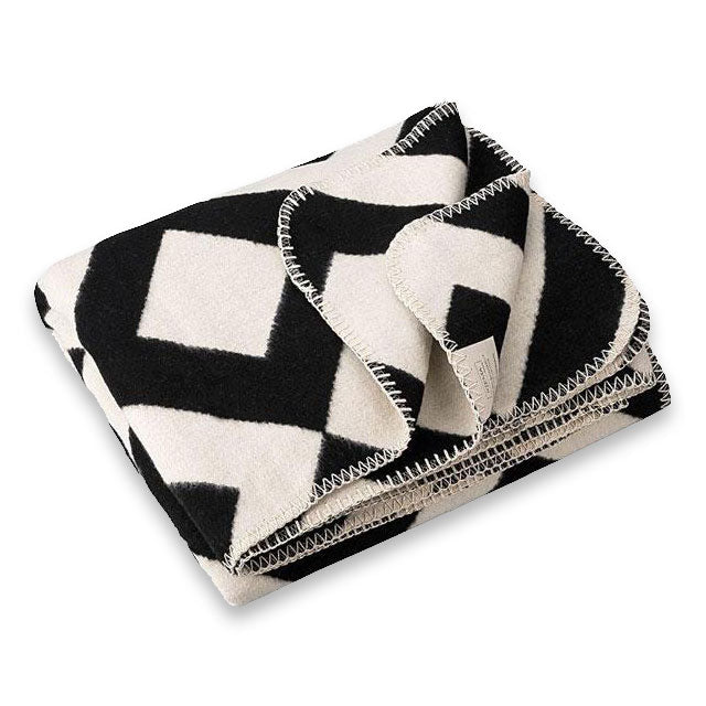 LASSE – Schwarz und Natur